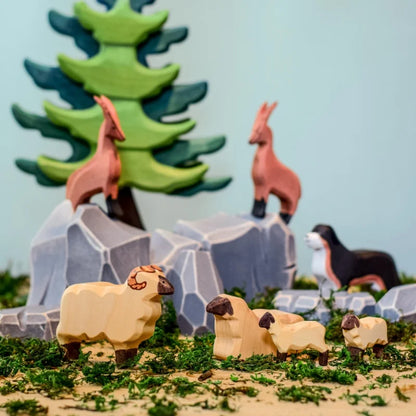Bumbu Flock of Sheep Set